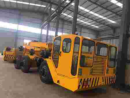 宁夏新型全封闭运梁车