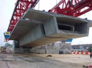 宁夏悬拼式架桥机