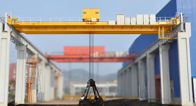 宁夏QZ型双梁抓斗桥式起重机